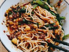 -秦云老太婆摊摊面(长嘉汇两江峯店)