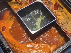 -洞子口重庆鲜货火锅(楚翘城旗舰店)