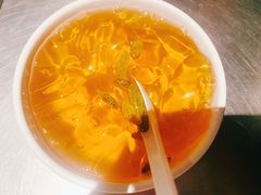 乌龙茶冰粉-龙巢盱眙龙虾·牛蛙·烧烤宵夜(八卦岭店)