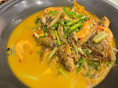 杂鱼一锅鲜-饭怕鱼·黄焖鲟龙鱼(湖大店)