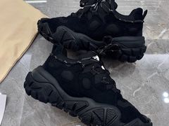 -Acne Studios(芮欧百货店)