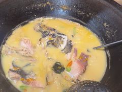 -陈大锅·岳阳鱼馆·地道岳阳菜(美食街店)