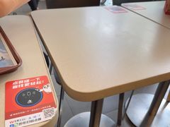 -华莱士·全鸡汉堡(柳州店)
