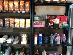 零售区-星巴克臻选(重庆大融城店)