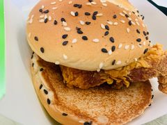 -德克士(三门路店)