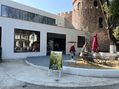 -J Create城市露营咖啡·简餐·宠物(上海动物园店)