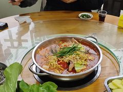 -苗侗地道红酸.酸汤鱼·酸汤牛肉