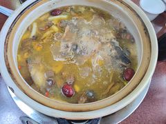 -东巴谷野生菌火锅餐厅