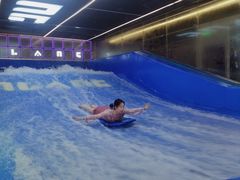 -INLANG饮浪室内冲浪(苏河湾万象天地店)