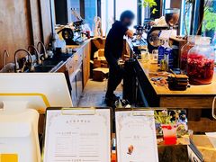 -Metal hands·铁手咖啡