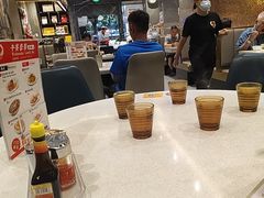 -香港新发烧腊茶餐厅(水围店)