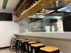 -老乡鸡(武汉中南梅苑小区地铁站店)