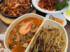 -贵宾庄炸酱面·韩式料理(高区店)
