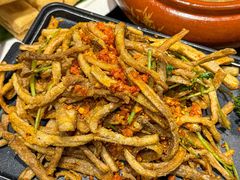 -雀舞云南菜(天津天河城购物中心店)