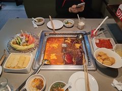 -海底捞火锅(杭州滨江九宜城店)