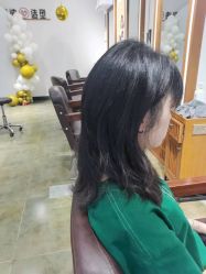 -心迪染发专门店