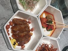 -渔语鱼新川菜Bistro(万象天地店)