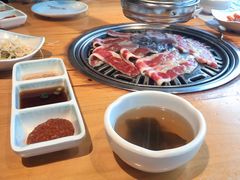 -唯成•韩国炭火烤肉 유성고기