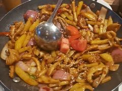 -富正毅三下锅·湘西韵味(天门山索道店)