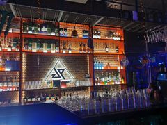 -UP嘻哈酒吧(粉巢店)