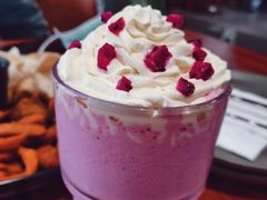 草莓奶昔-魏斯理汉堡(西安沣东吾悦店)