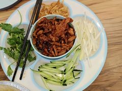 -合合春饼·酱骨·东北菜(潘家园店)
