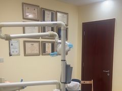 -瑞尔齿科(颐堤港诊所)