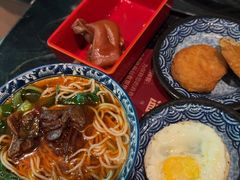 -陆琴脚艺·足浴·SPA(中华路店)