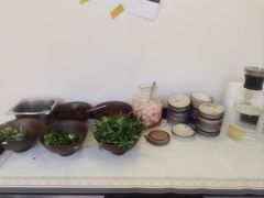 -粉八·云南米线·建水烧烤(常熟路店)