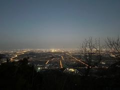 -鬼笑石后山停车场