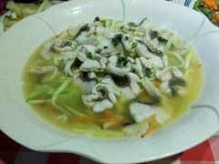 姜花浸生鱼片-龙桥私厨·姜花菊花过桥鱼·顺德菜(容桂店)