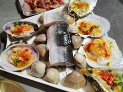 -围炉肉舍•炭烤活鳗•丹东海鲜烤肉(步行街店)