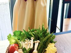 -樾餐厅泰式海鲜火锅(民歌湖店)