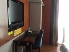 -清水湾酒店(深圳横岗塘坑地铁站店)