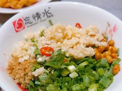 -忘情水鱼头·鲜鱼火锅(滨江中路店)