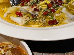 金汤酸菜鲈鱼-绿茶餐厅(coco park 店)