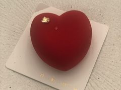 香草巴伐利亚-玲婧胡同·生日蛋糕·餐厅(嘉里城店)