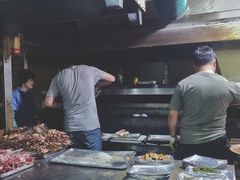 -老广烧烤(骆驼山康馨园店)