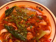 -顺溜·手工刀削面·黑金店(铜锣湾店)