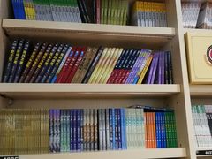 -新华书店(沙坪坝书城店)