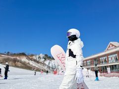 -蓟洲国际滑雪场