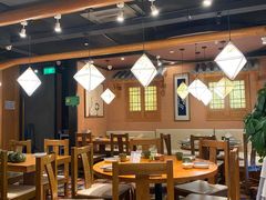 大堂-云海肴·汽锅鸡·云南代表菜(天山百盛优客店)