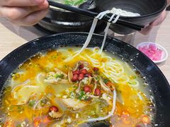 -苗乡米线(建军路店)