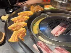 -哈哈碳都·牛肋条无限自助烤肉(台江万达店)