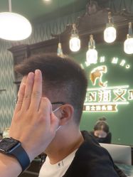 -海文先生国潮烫染男士理发馆