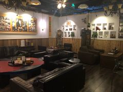 -雪茄客俱乐部(中骏世界城店)