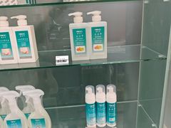 -福奈特洗衣洗鞋(杭州东站万象汇店)