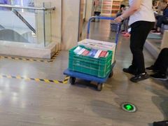 -新华书店(泉城路店)
