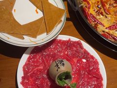 -巴隆门重庆老火锅(太湖路店)