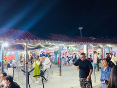 -大学城夜市
